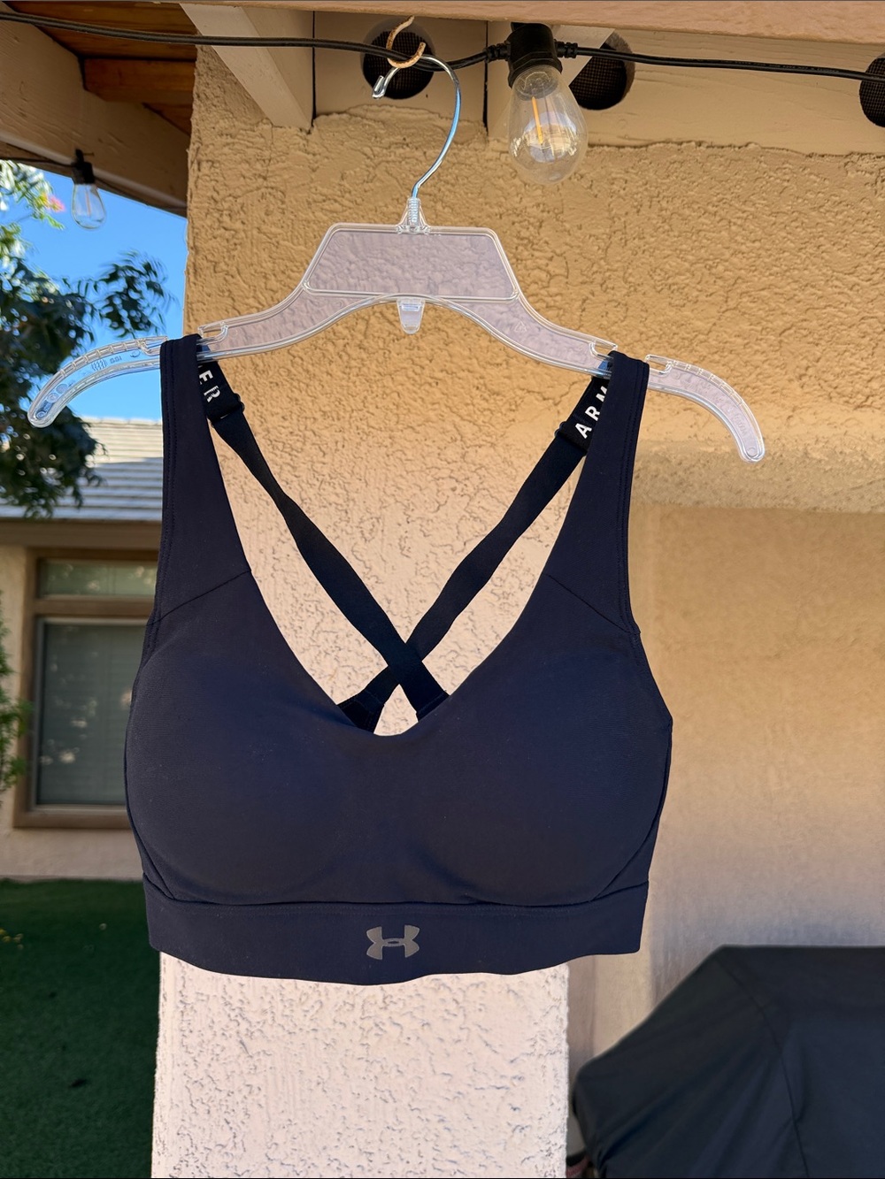 Under Armour Vanish Mid padded sports bra Black Size Small